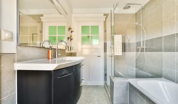 Bathroom reconstruction Littleton CO